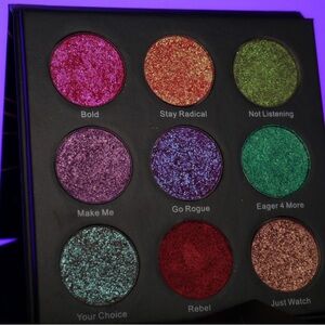 It’sBel Cosmetics Break the Rules Indie Multichrome Eyeshadow Palette